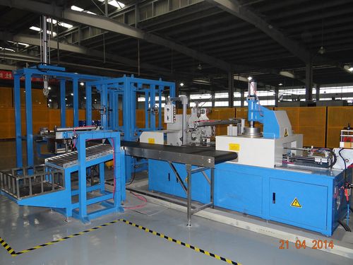 产品介绍无锡硕川机电设备制造专业生产和销售成圈包装机2